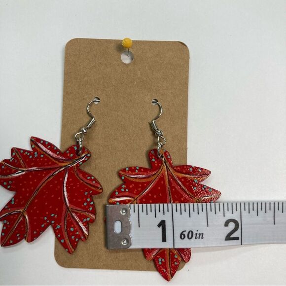 Hand-Painted Earrings Wooden Red Maple Leaf for Fall Halloween Thanksgiving New - Picture 9 of 10